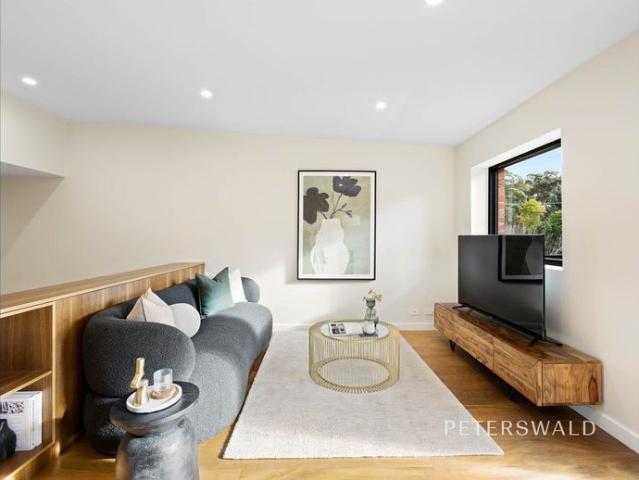 Townhouse for rent in Lenah Valley, Hobart
