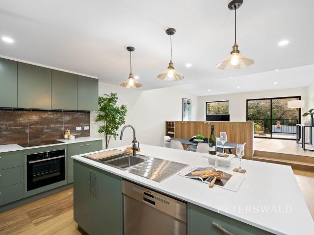 Townhouse for sale in Lenah Valley