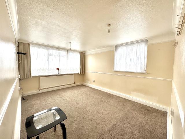 Apartment for rent in London Borough of Ealing, Greater London