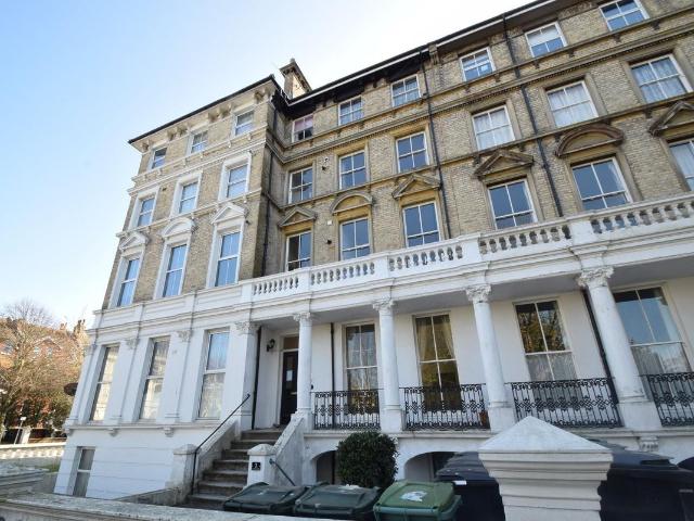 Apartment for rent in Upperton, Eastbourne