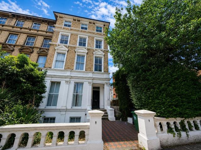Apartment for rent in Upperton, Eastbourne