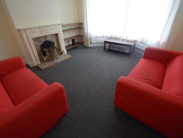 House for rent in Beckett Park, Headingley