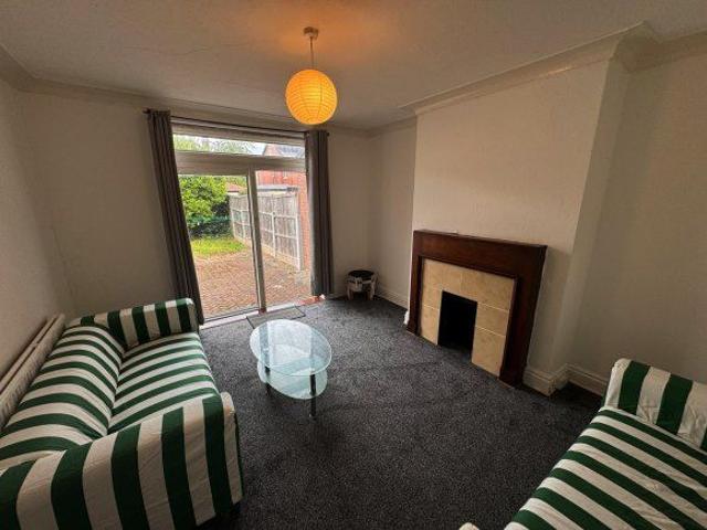 House for rent in Beckett Park, Headingley