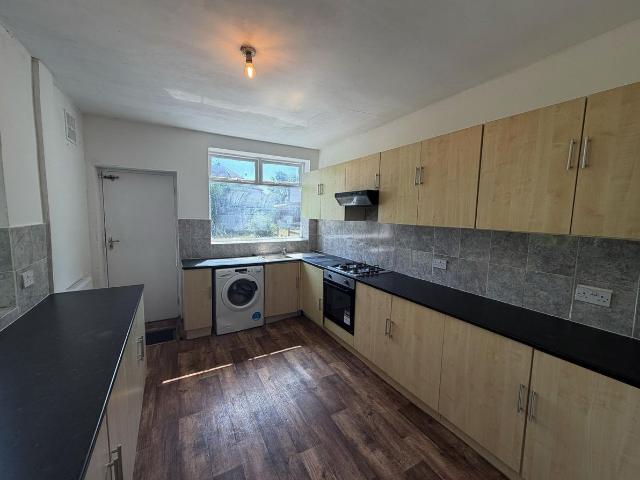 House for rent in Beckett Park, Headingley