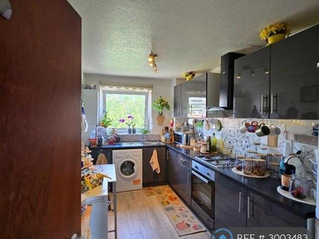 Apartment for rent in Gascoigne Estate, Greater London