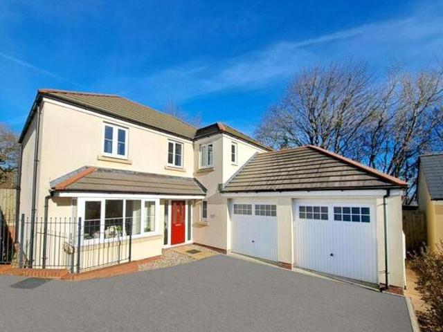 House for sale in Gunnislake, Cornwall