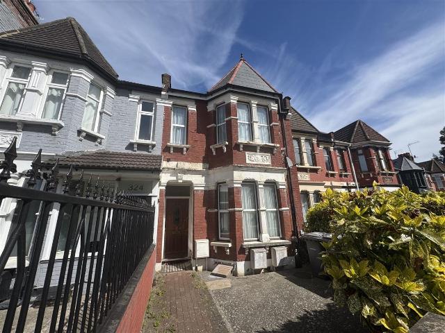 Studio for rent in Harringay Ladder, Greater London