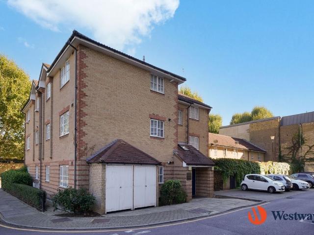 Apartment for rent in Lancaster West Estate, Greater London