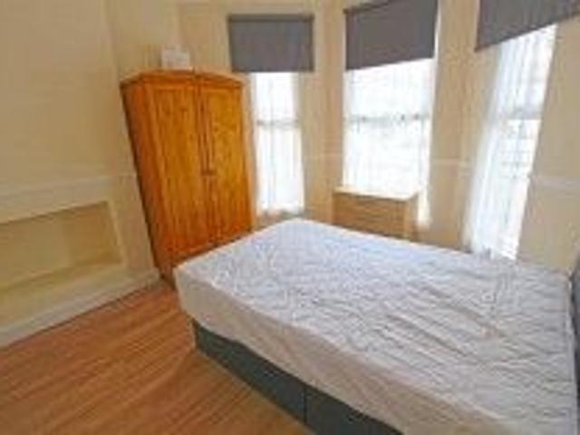Room for rent in Southend City Centre Neighbourhood, Alton Barnes