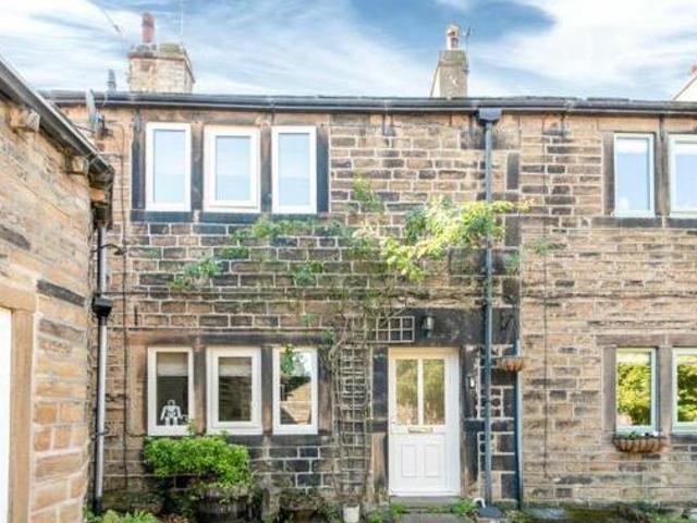 House for sale in Holmfirth, West Yorkshire