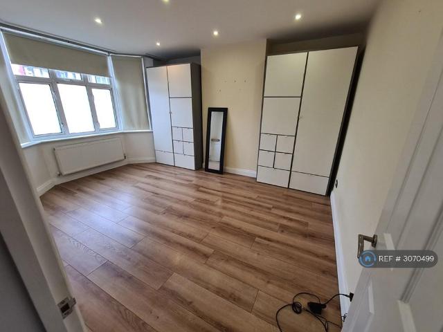 Apartment for rent in London Borough of Hillingdon, Greater London