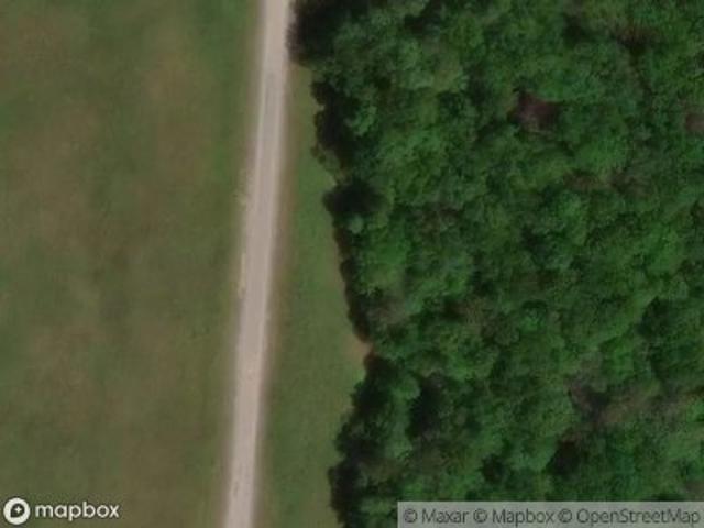 Property for sale in Stone Cliff Acres, Jamestown