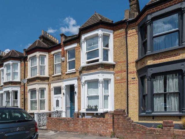 Apartment for rent in London Borough of Lewisham, Brockley
