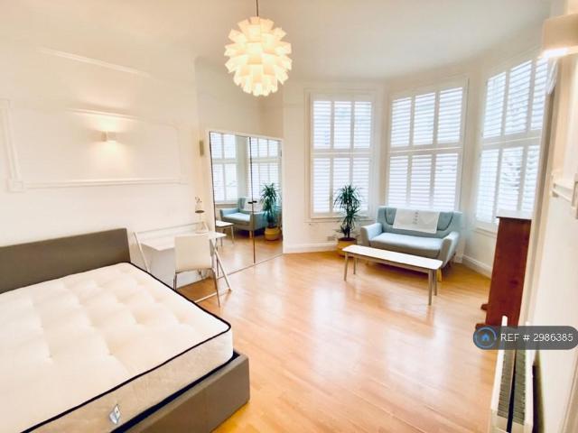Apartment for rent in Aldrington
