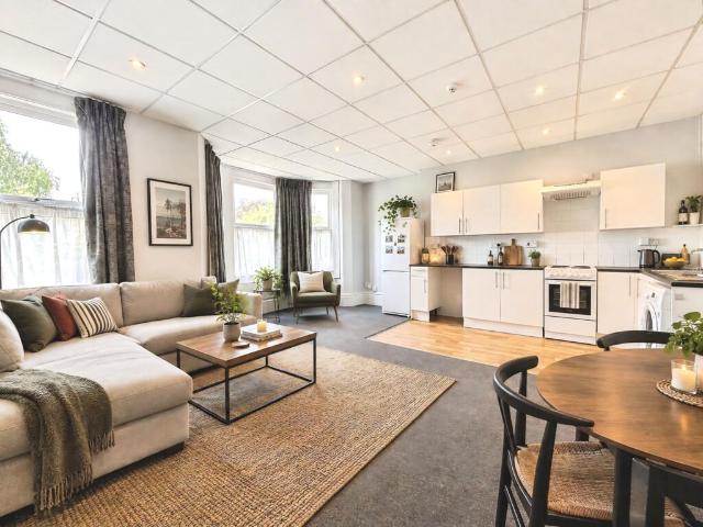 Apartment for rent in London Borough of Croydon, Greater London
