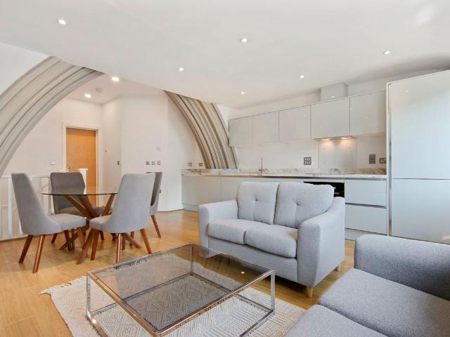 Apartment for rent in Bermondsey, Greater London