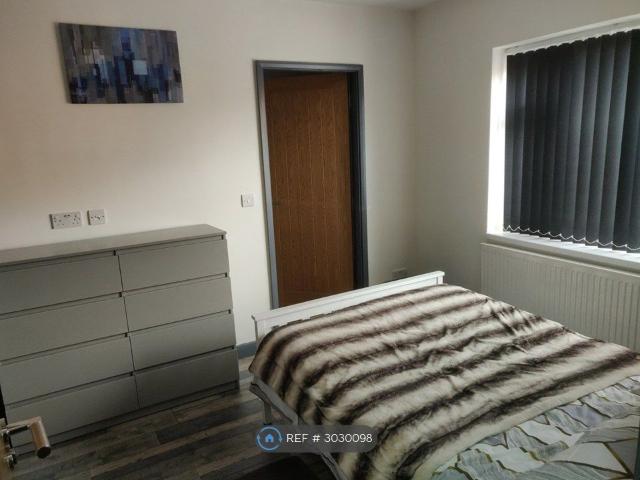 Room for rent in Loundsley Green, East Midlands