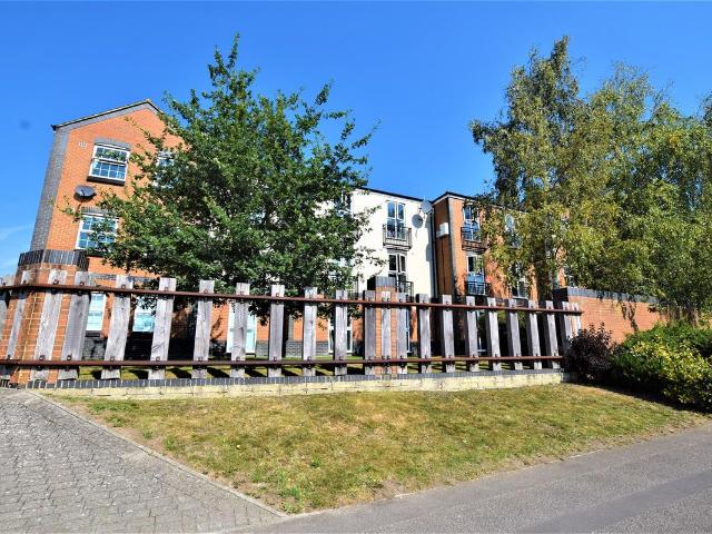 Apartment for rent in Rodbourne, Swindon