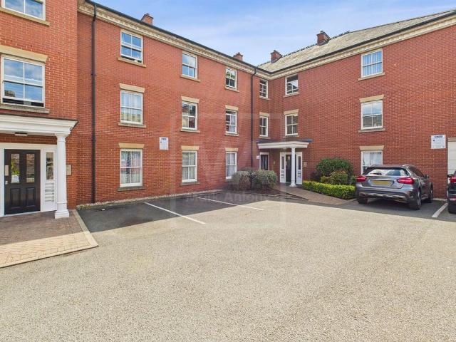 Apartment for rent in Warrington