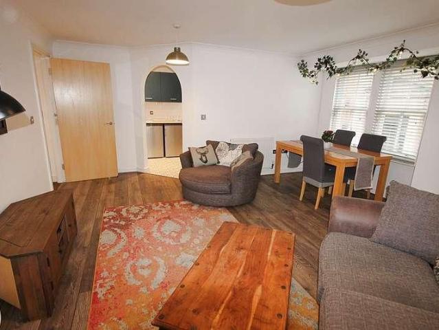 Apartment for rent in Warrington