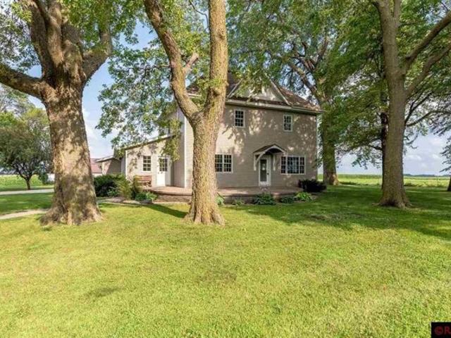House for sale in Gibbon