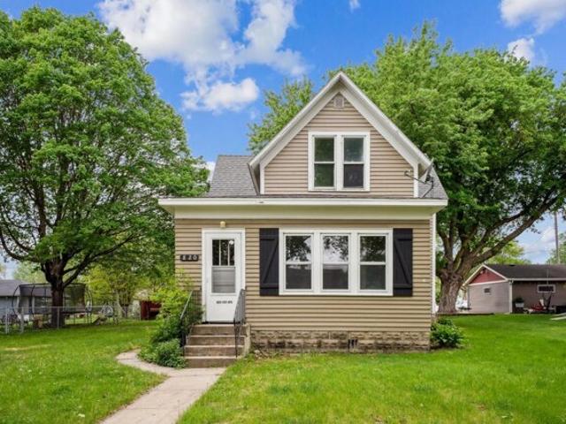 House for sale in Gibbon