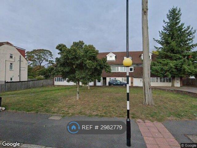 Apartment for rent in Woodford, Greater London