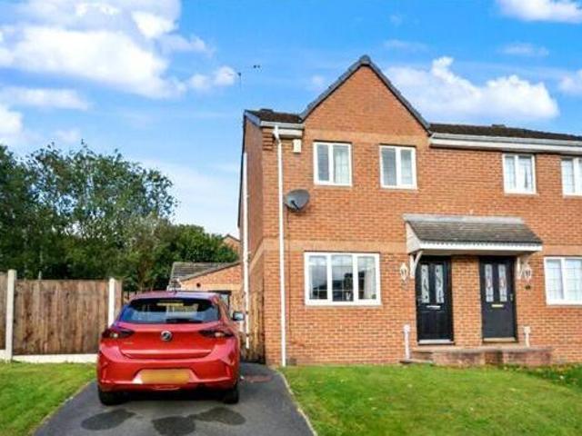 House for sale in Pudsey, Leeds