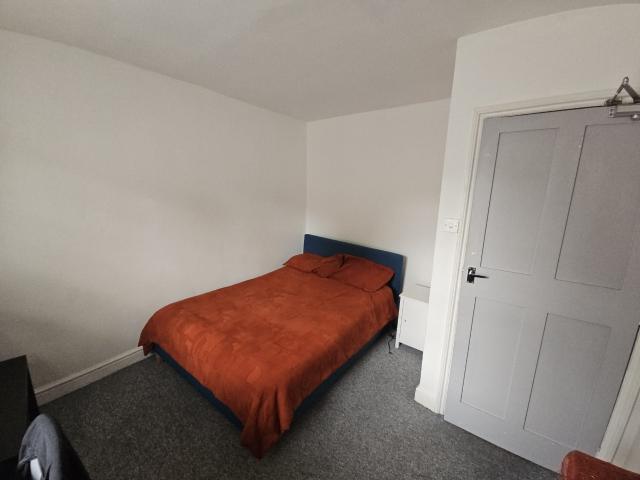 Apartment for rent in Heigham Grove, East Bank