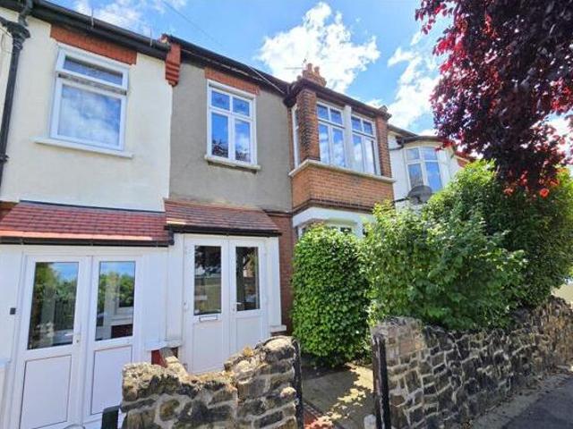 House for sale in Alton Barnes