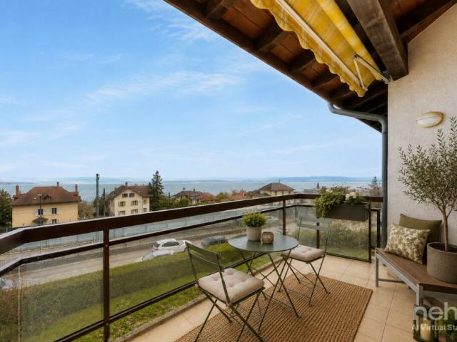 Dachwohnung kaufen in La Tène