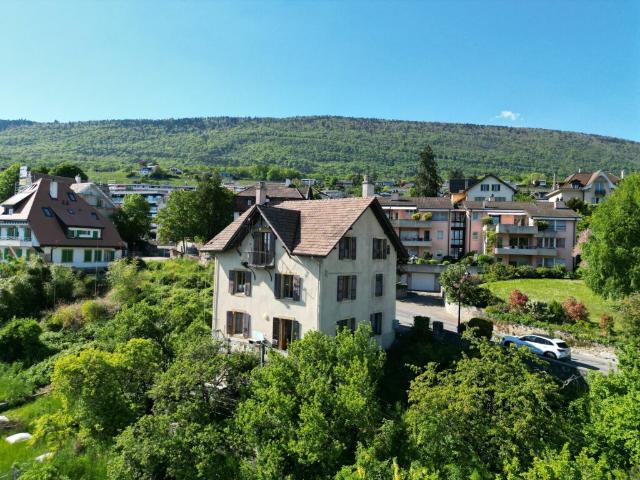 Mehrfamilienhaus kaufen in La Tène