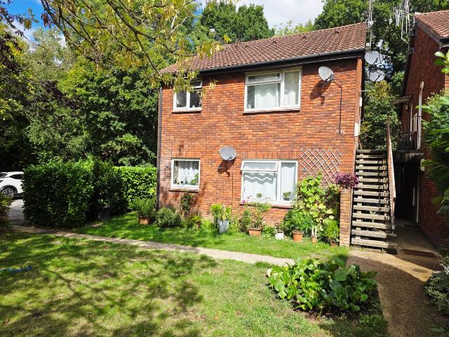 Studio for rent in Glynde, West Sussex