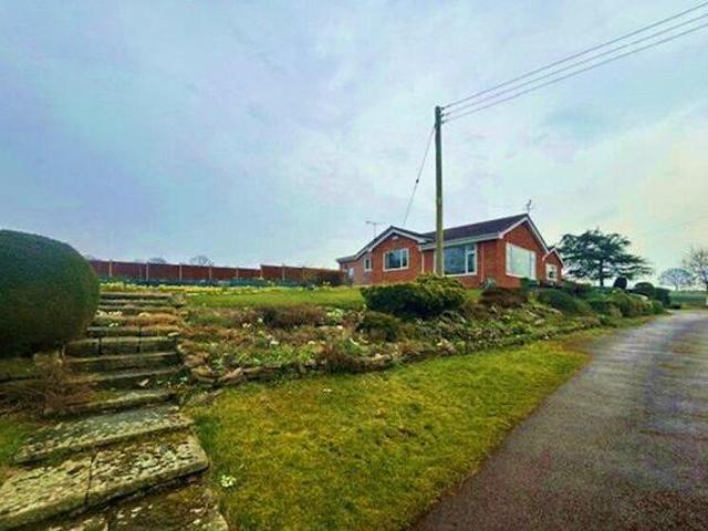 House for sale in Bromsberrow Heath, Gloucestershire