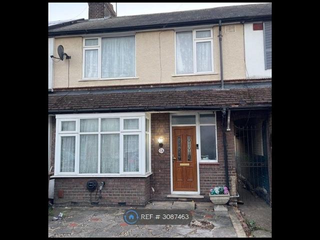 House for rent in Biscot, Luton