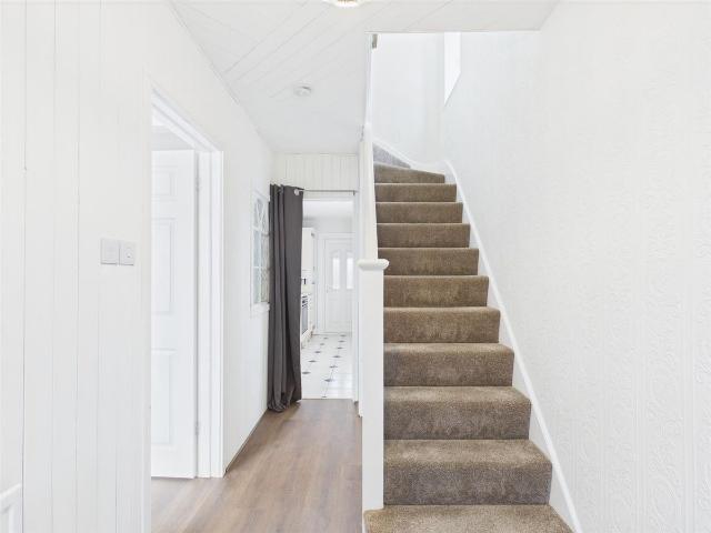 Apartment for rent in Whitnash, Warwick