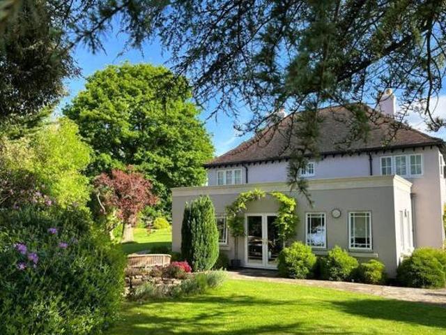 House for sale in Hampshire