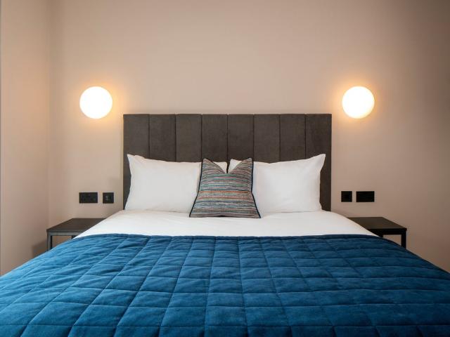 Studio for rent in Jewellery Quarter, Isle Of Man