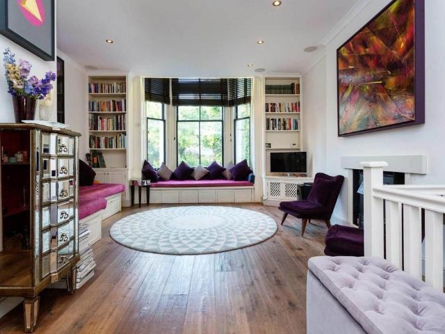 House for rent in North Kensington, Greater London