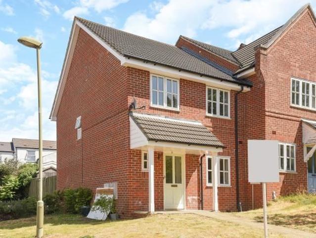 House for rent in The Slade, Oxfordshire