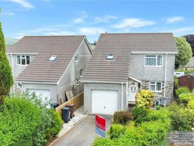House for sale in Lamellion, Cornwall
