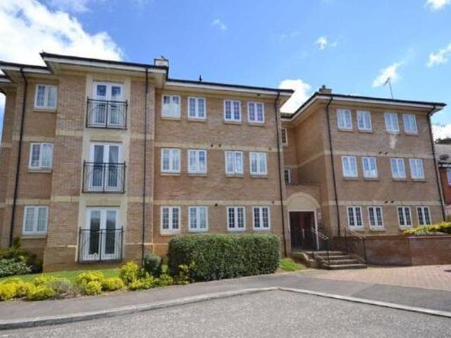 House for sale in Northampton, Northamptonshire