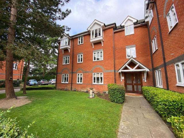 Apartment for rent in Hoddesdon, Broxbourne