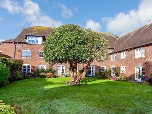 House for sale in Littlecote, West Sussex