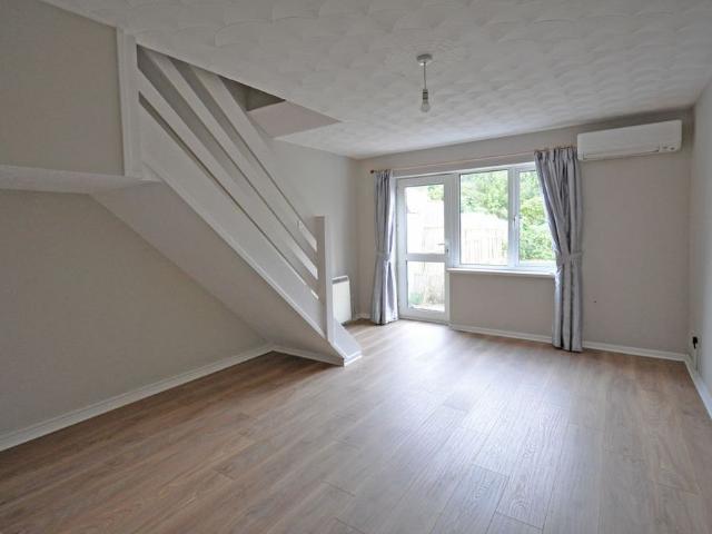 House for rent in Maesglas, Newport