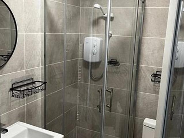 Studio for rent in East Cliff, Acol