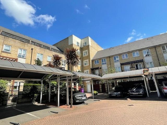 Apartment for rent in Isle Of Dogs, Isle Of Man