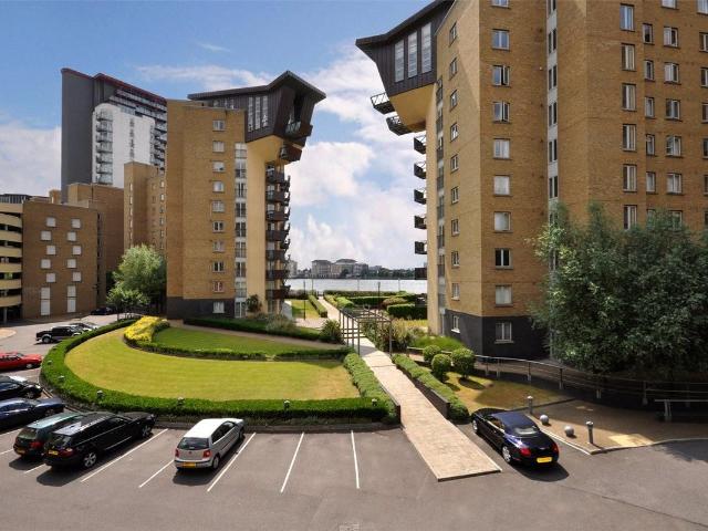 Apartment for rent in Isle Of Dogs, Isle Of Man