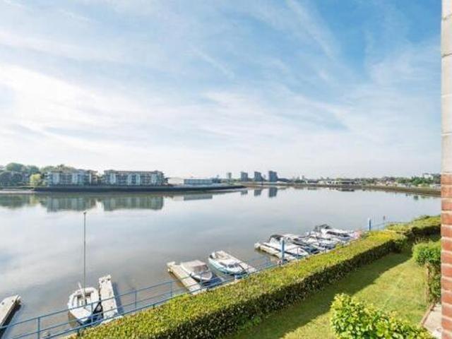 House for sale in Barton Stacey, Hampshire