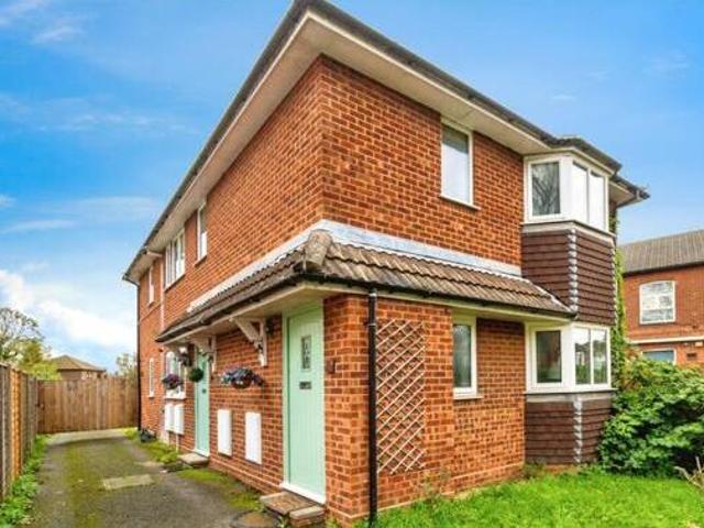 House for sale in Barton Stacey, Hampshire